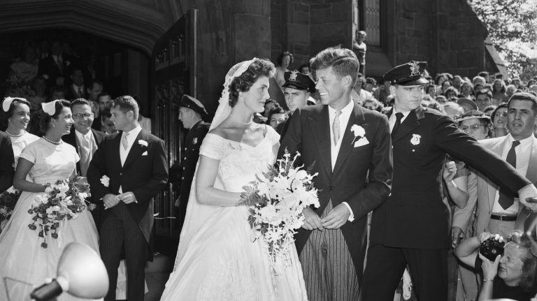 Le Secret du Bouquet de Mariage de Jackie Kennedy