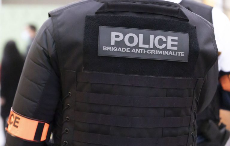 Après un refus d'obtempérer à Nîmes, un individu arrêté à 100 kilomètres plus loin
