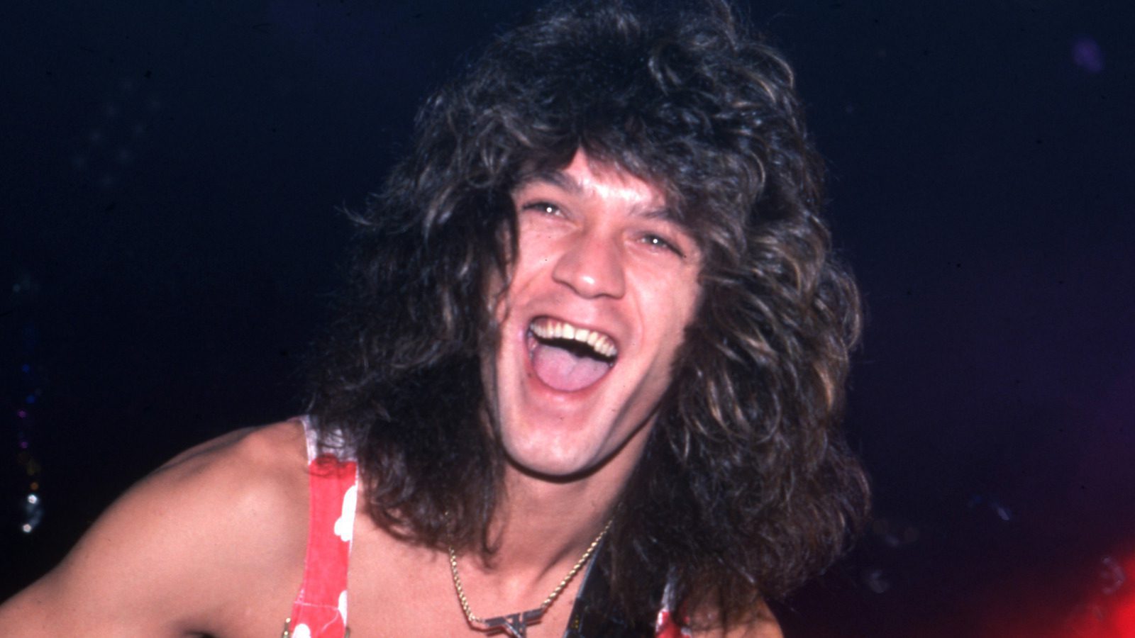 L'histoire tragique d'Eddie Van Halen dévoilée