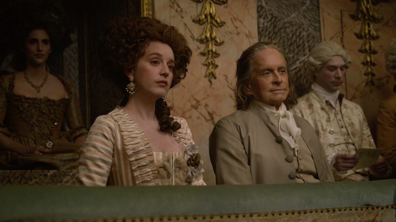 Franklin regardant un spectacle avec un aristocrate