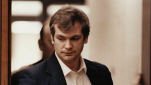 Les Signes Précoces Ignorés de Jeffrey Dahmer Avant ses Crimes