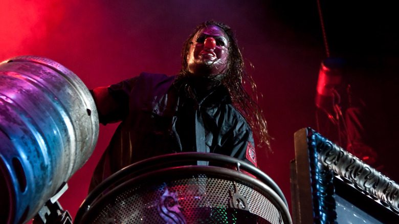 Le clown de Slipknot en performance