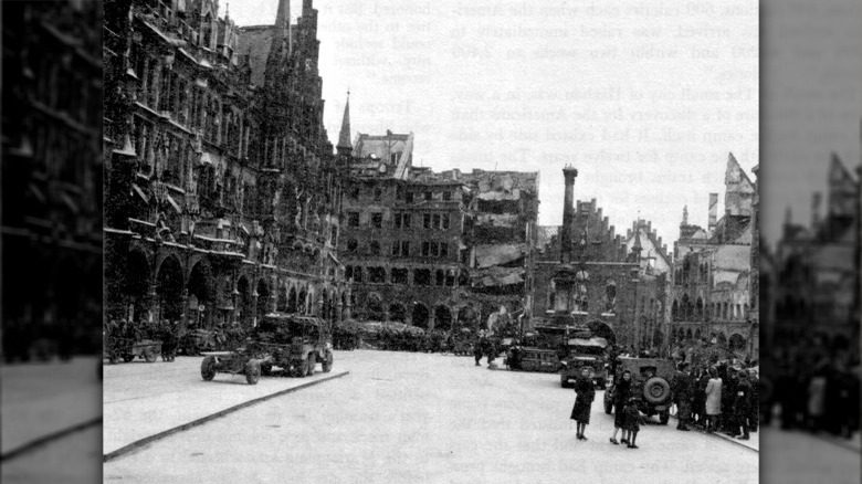 streets in munich and destroyed buildings