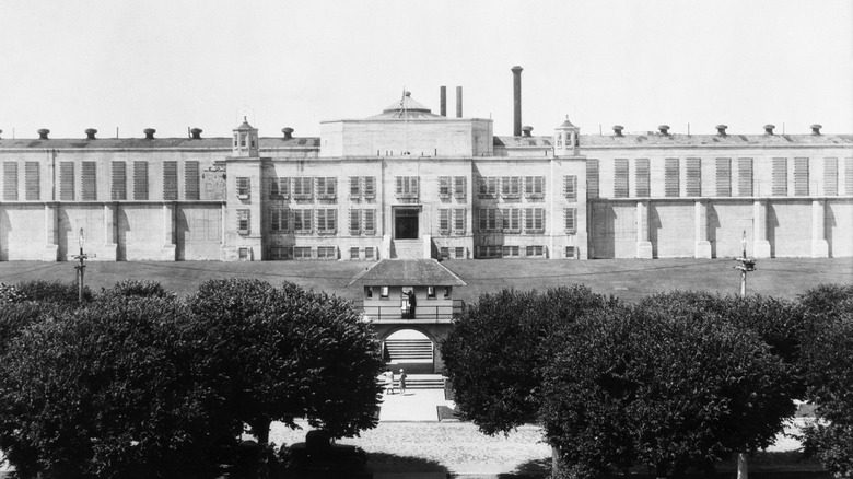 Devant la prison d'État d'Oklahoma