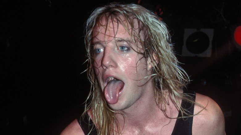 Jani Lane Warrant tirant la langue