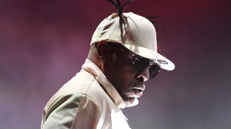 Coolio lors d'une performance à Groovin The Moo