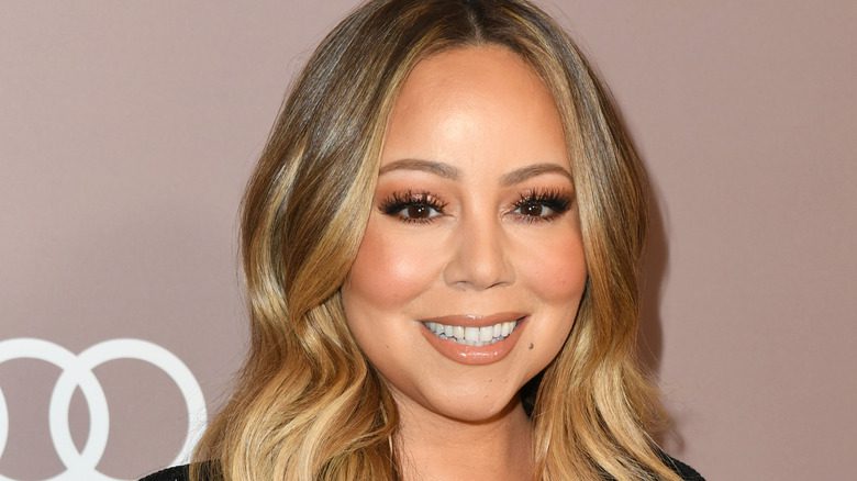 mariah carey gritted teeth smile