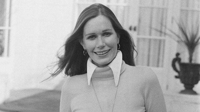 Sally Kellerman black and white