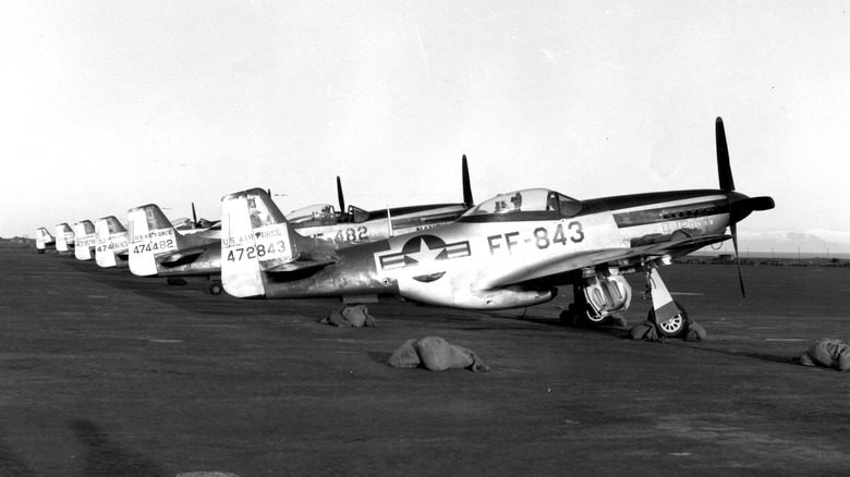 Avions américains à la Base aéronavale de Keflavik