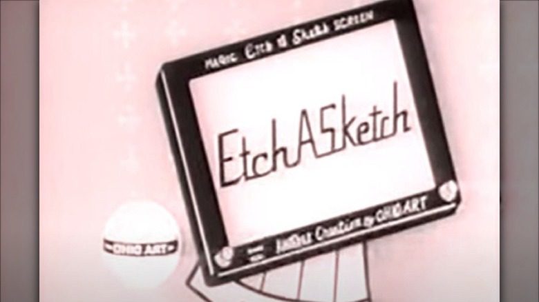 Etch A Sketch commercial