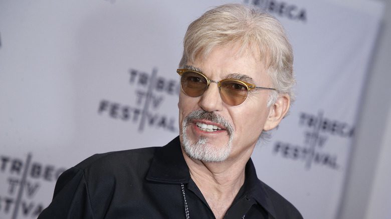 Billy Bob Thornton looking to the side