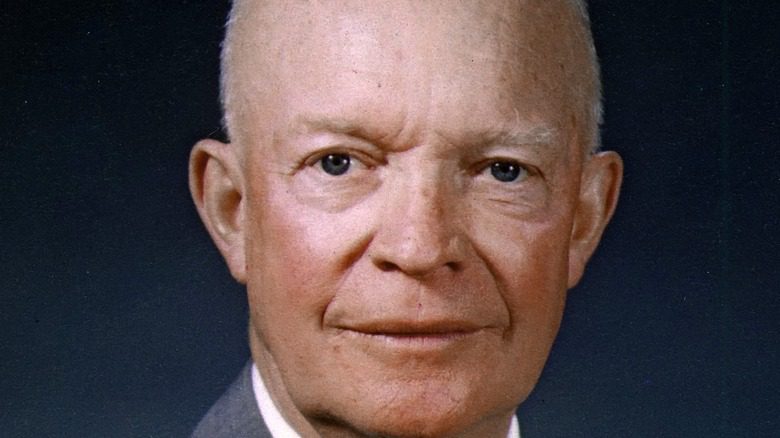 Dwight D. Eisenhower souriant