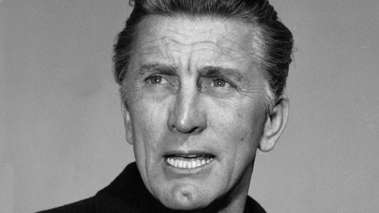 Kirk Douglas en action