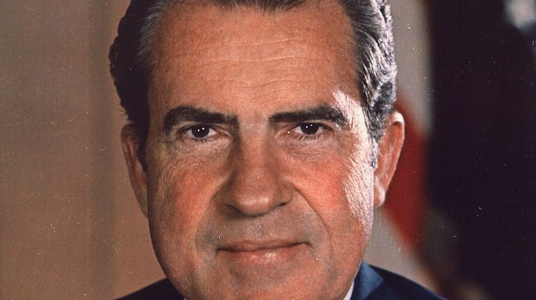 Richard Nixon souriant