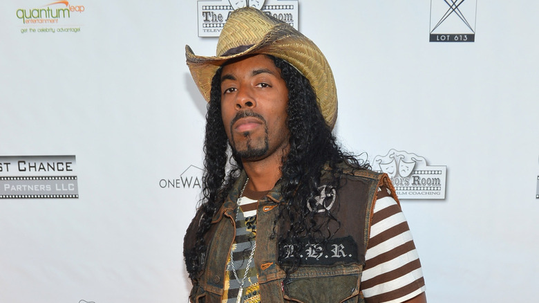 Ahmad Givens avec chapeau de cowboy