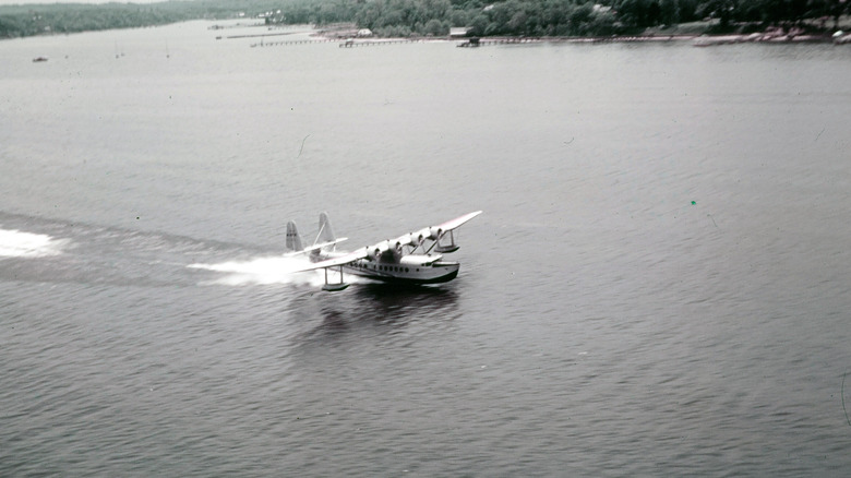 Pan Am clipper, Bermuda