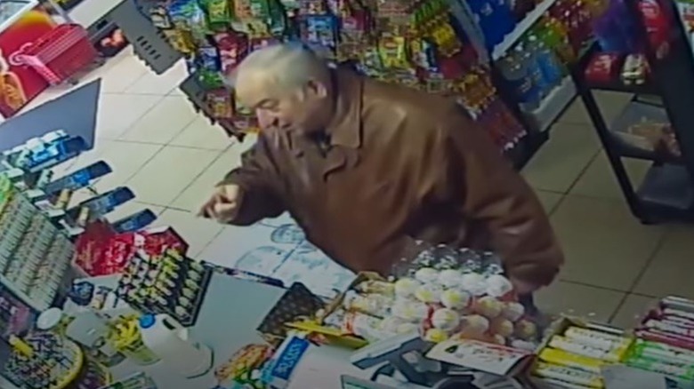 Sergei Skripal au magasin