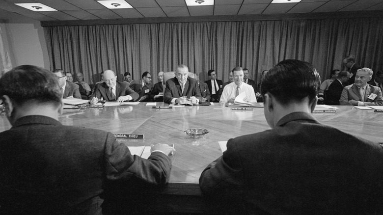 Conférence de Lyndon Johnson et Robert McNamara