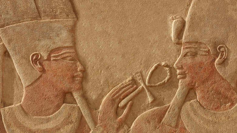 Thutmose IV et Amun