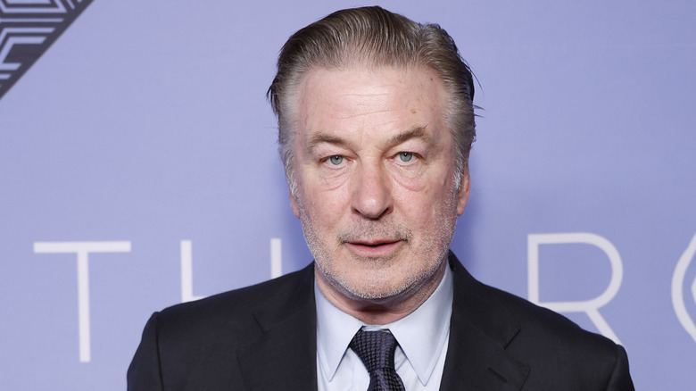 Alec Baldwin lors du Roundabout Gala en 2023