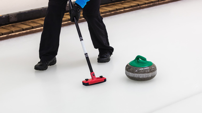 Joueur de curling