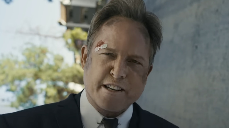 Dean Winters dans le rôle de Mayhem pour Allstate