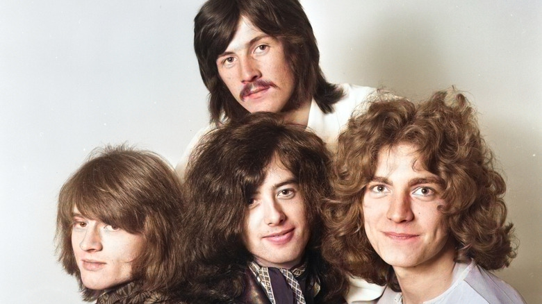 Portrait de Led Zeppelin en studio en 1968