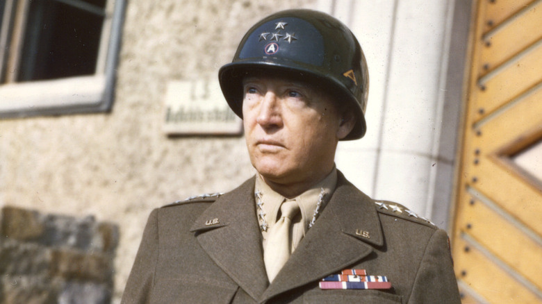 portrait formel de guerre du Général Patton