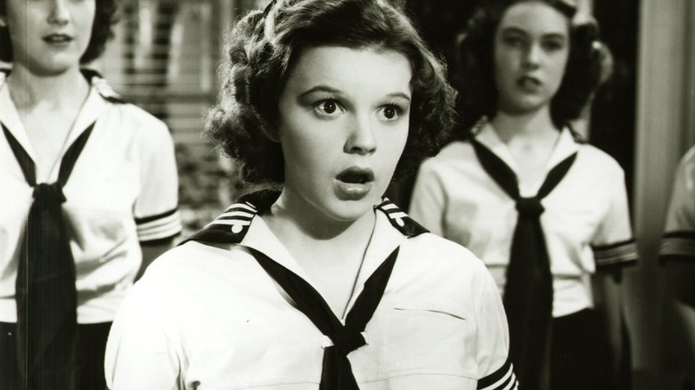 Judy Garland chantant