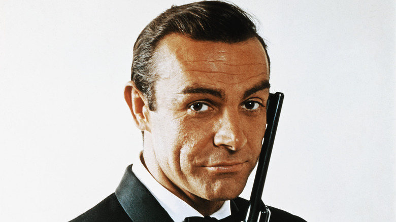 Affiche de Sean Connery dans le rôle de James Bond