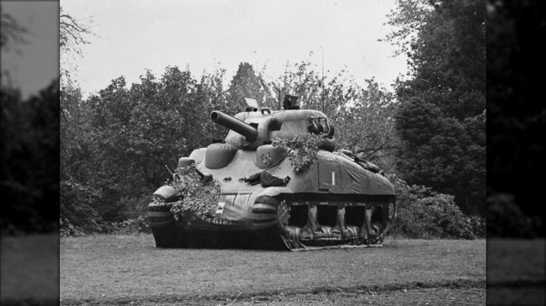 Tank gonflable utilisé dans l'opération Fortitude