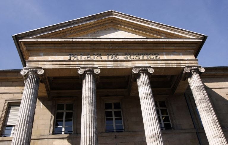 Brive : Découverte macabre d'ossements humains près d'un hôpital - Obscura