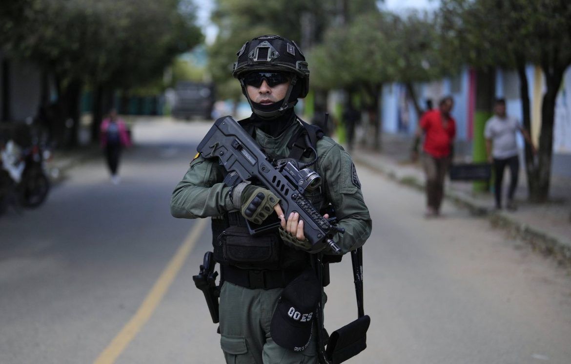 Colombie : Violences et affrontements ravivent la guerre avec les Farc