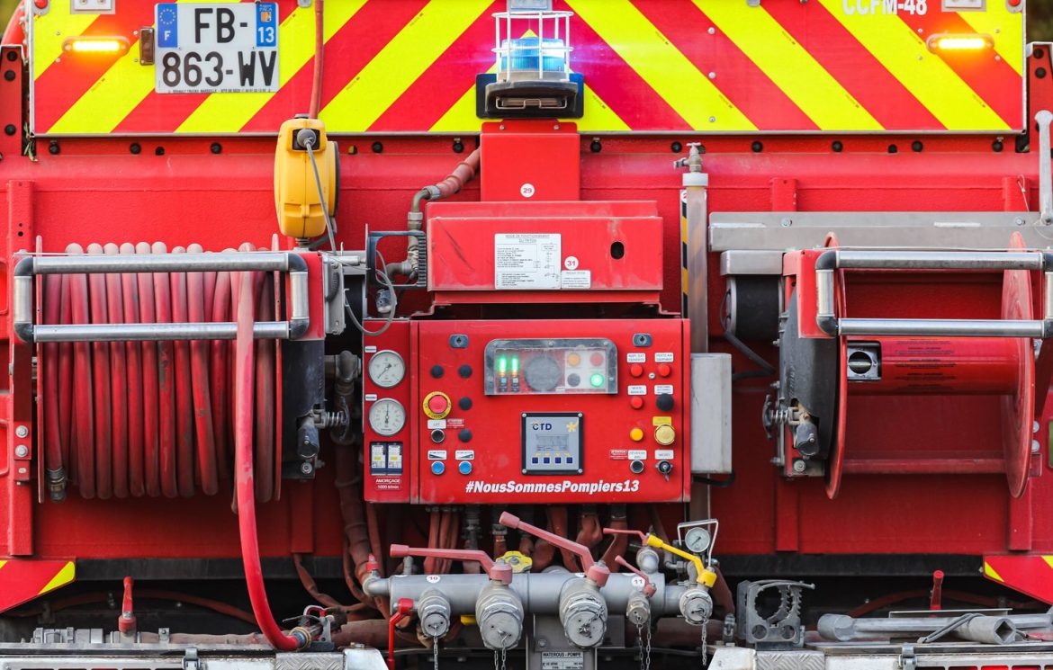 Incendie criminel à Miramas : une mère décède, ses jumeaux brûlés