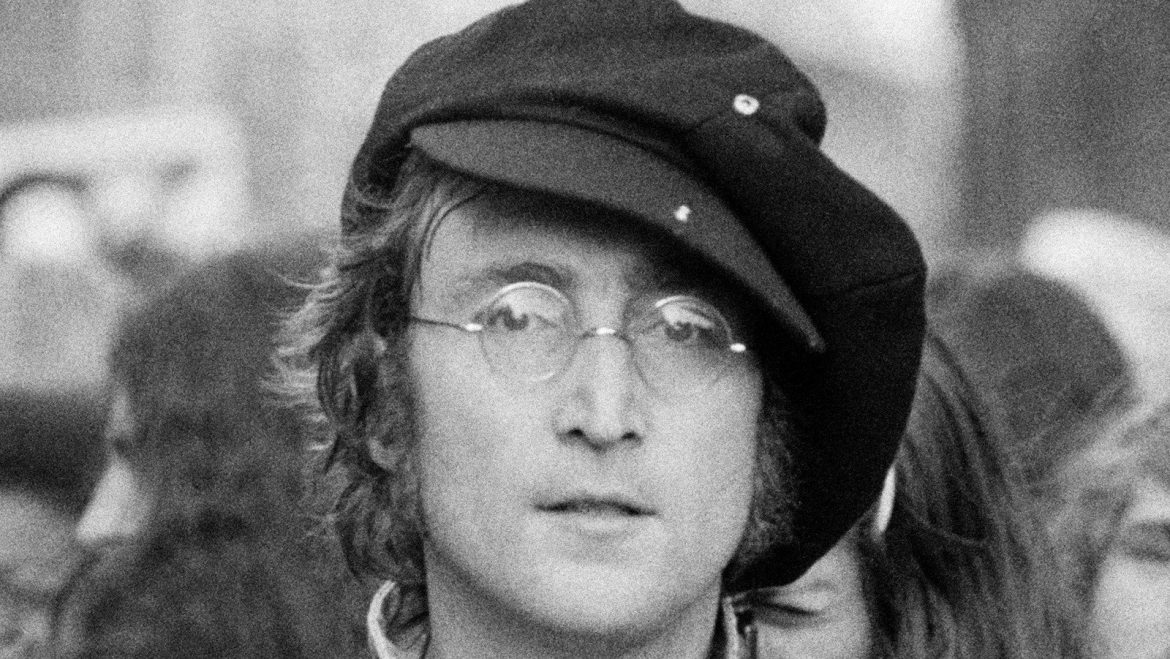 Les Détails Troublants du Rapport d'Autopsie de John Lennon