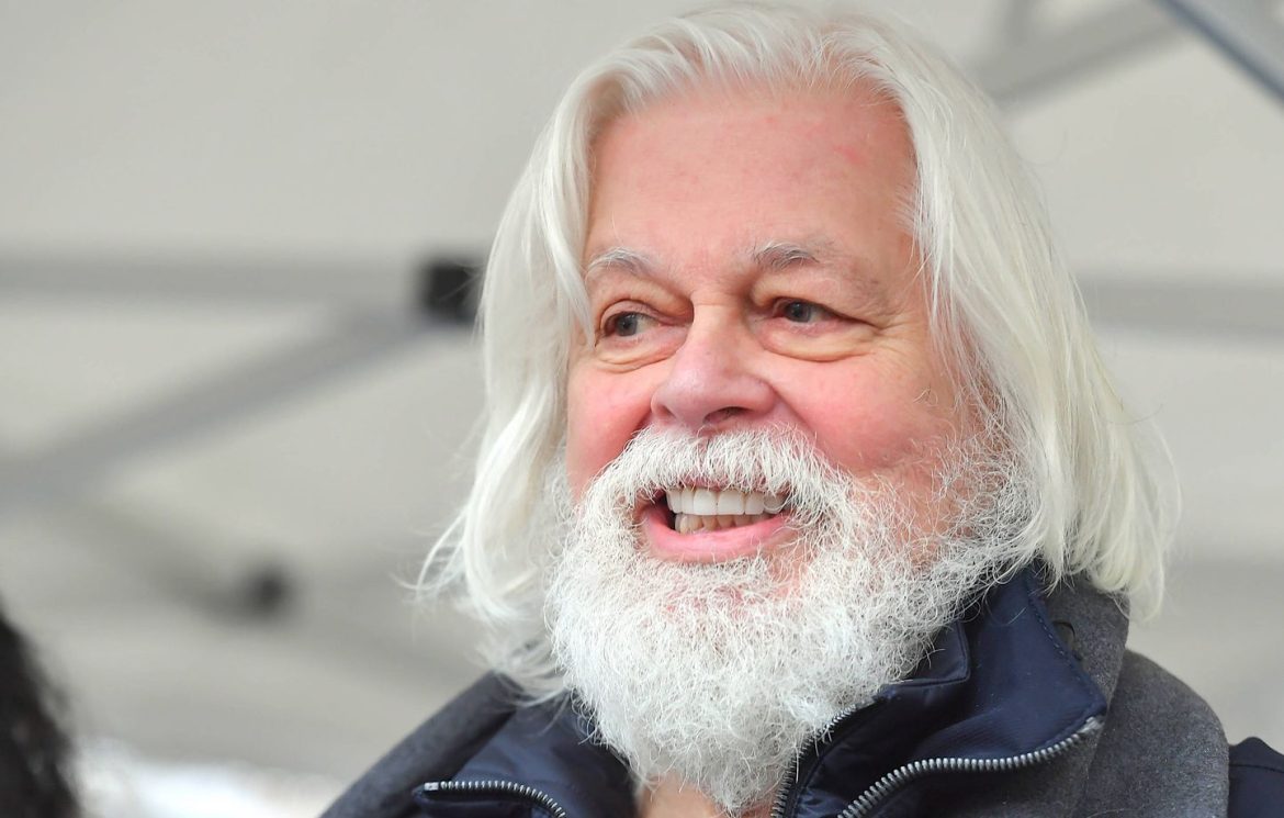 Paul Watson de Sea Shepherd s'engage à Marseille pour l'écologie