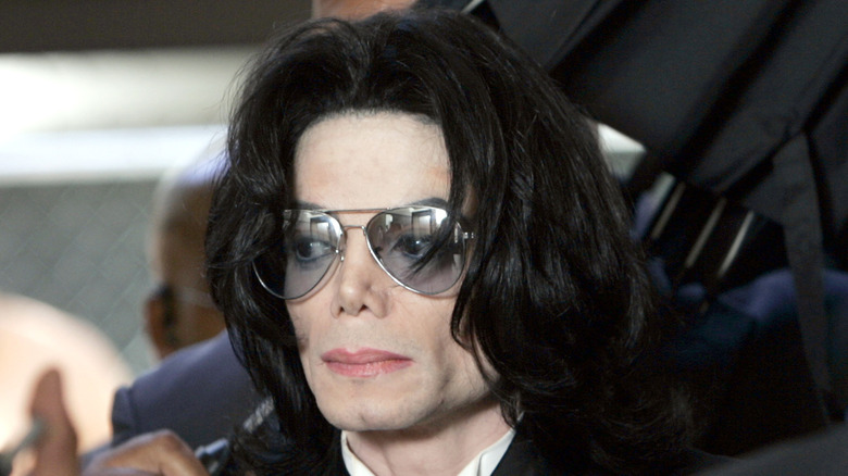 Michael Jackson outside courtroom