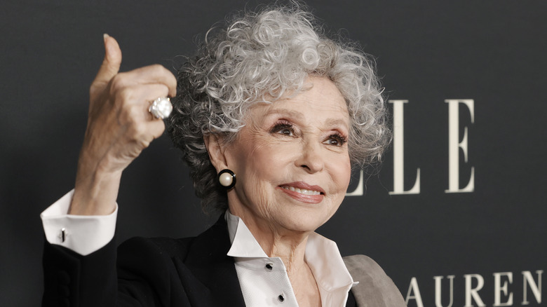 Rita Moreno souriante