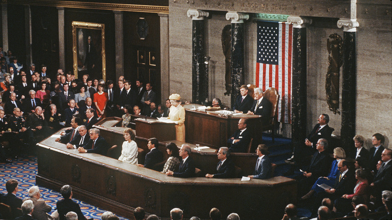 La Reine Elizabeth II s'adressant au Congrès en 1991