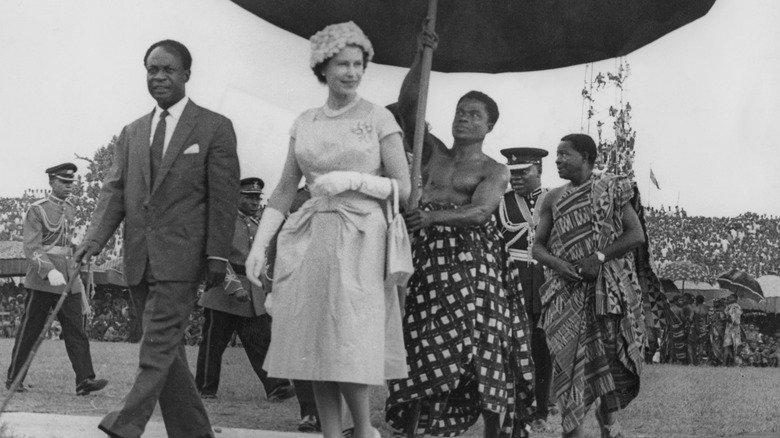 La Reine Elizabeth II avec le Président Kwame Nkrumah du Ghana en 1961