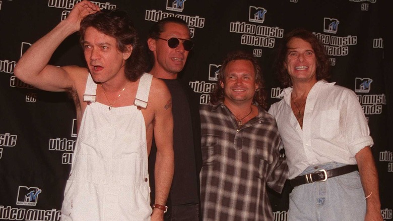 Van Halen backstage aux MTV Video Music Awards de 1996