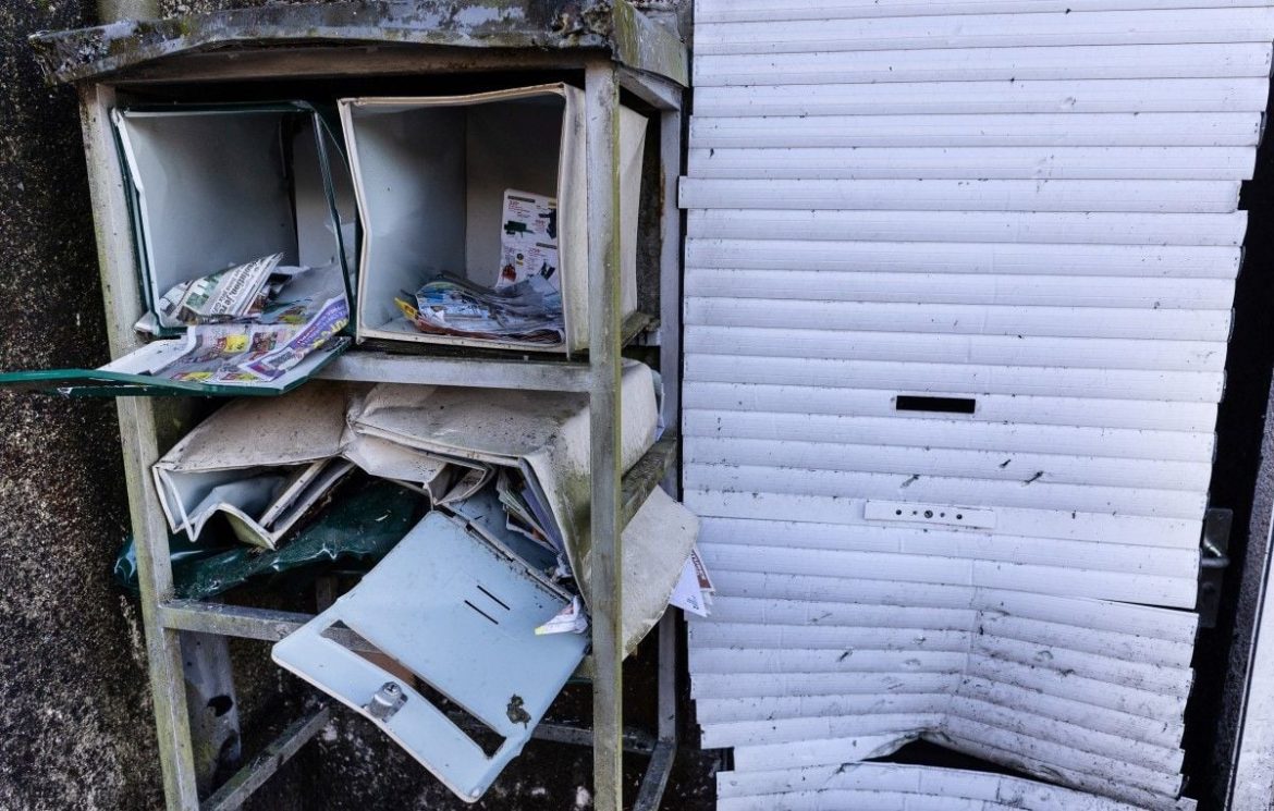 Explosion d'une boîte aux lettres à Gourin : un homme gravement blessé