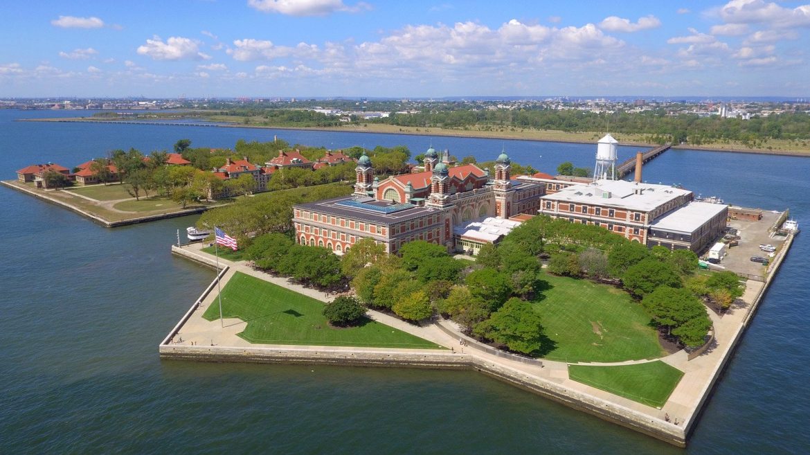 Les exécutions de pirates sur Ellis Island au XIXe siècle