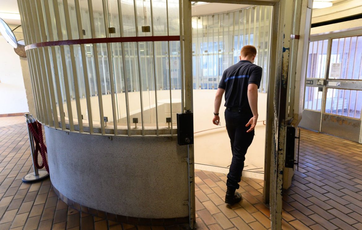 Usurpation d'Identité à Trappes : Un Jumeau en Prison