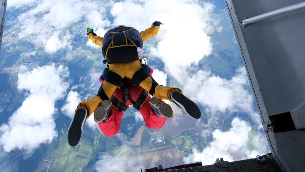 Accidents tragiques au centre de parachutisme de Lodi