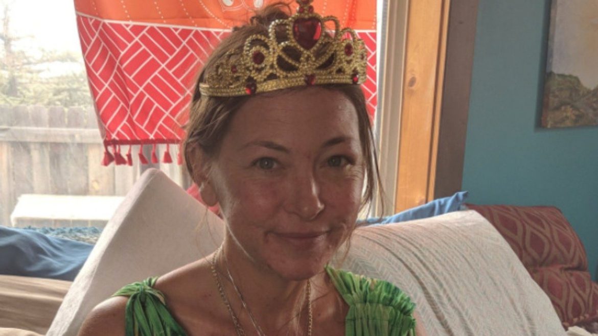 La Mort Étrange de la Leader de la Culte Love Has Won