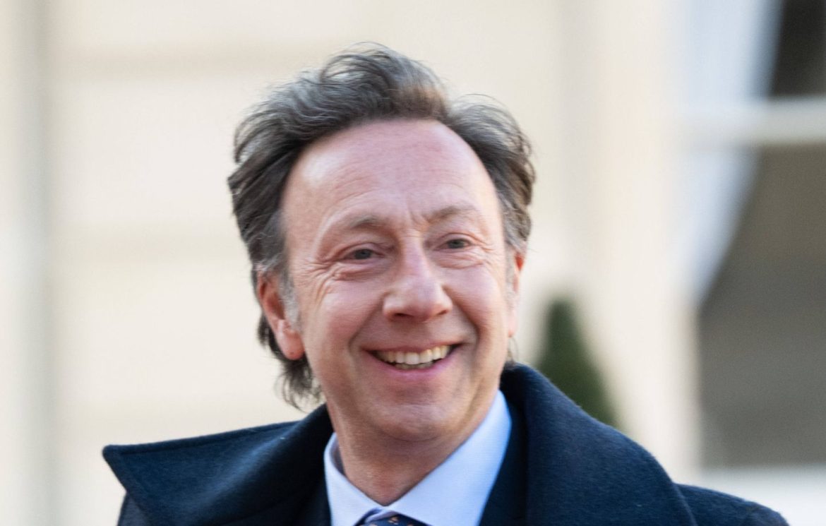 Stéphane Bern quitte Europe 1 pour ICI : Un nouveau départ