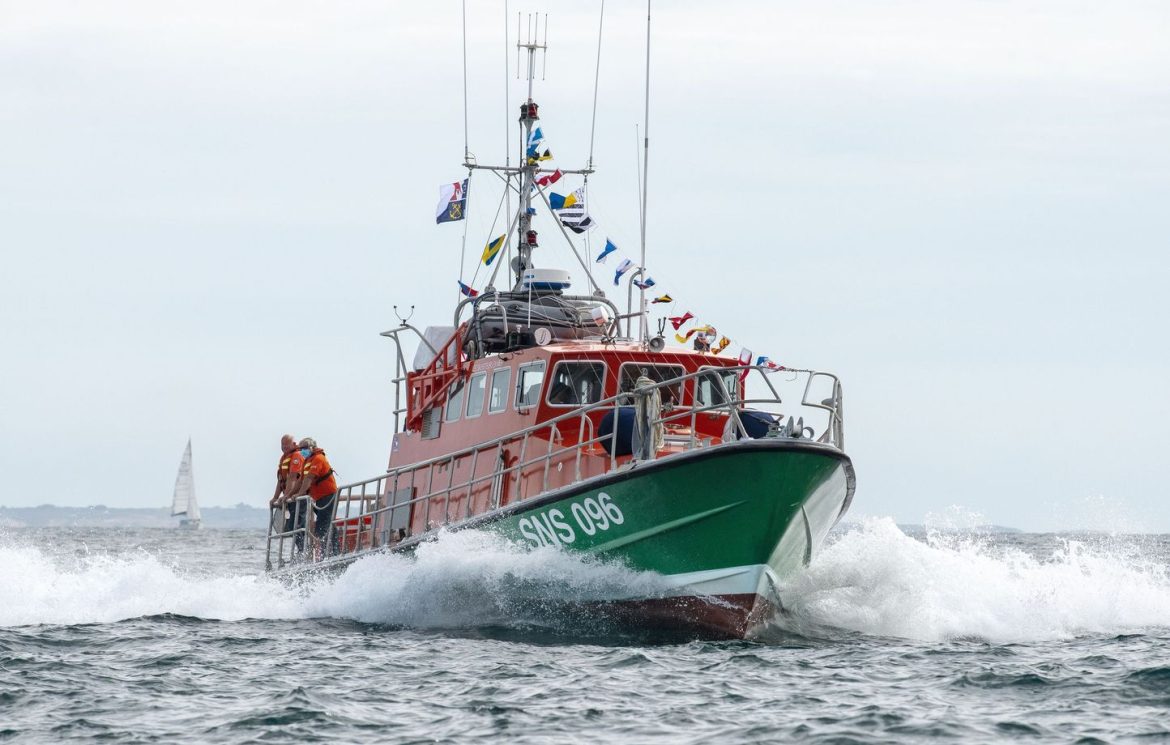 Trois noyés en Bretagne : drame familial en mer