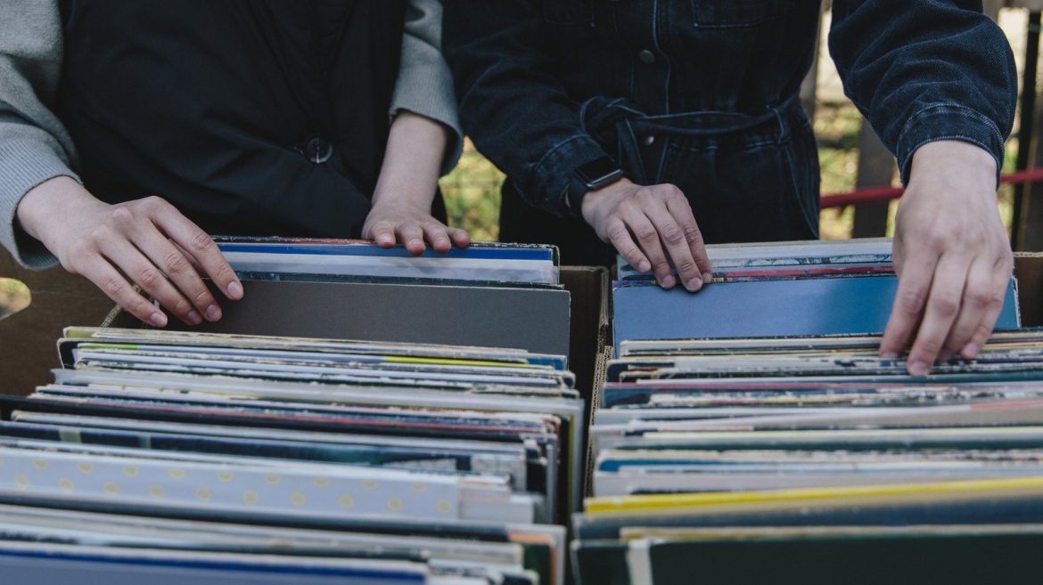 5 chansons rock de 1970 qui sonnent encore plus cool aujourd'hui