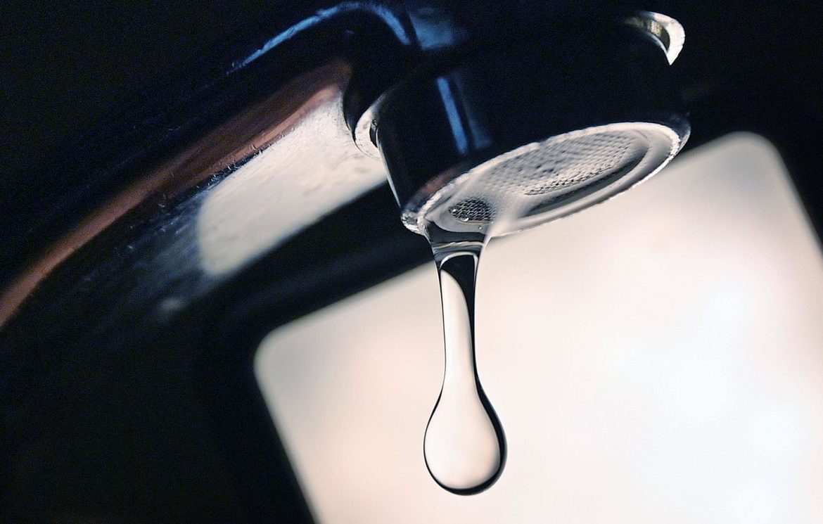 Carte interactive des polluants dans l'eau du robinet en France